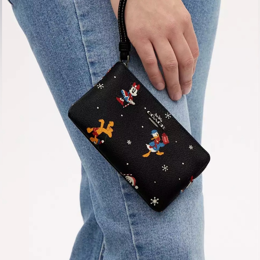 Coach X Disney Wristlet - Picture 4 of 5